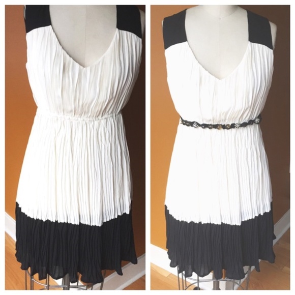 Zara Dresses & Skirts - Zara Black and Ivory Sleeveless dress size small